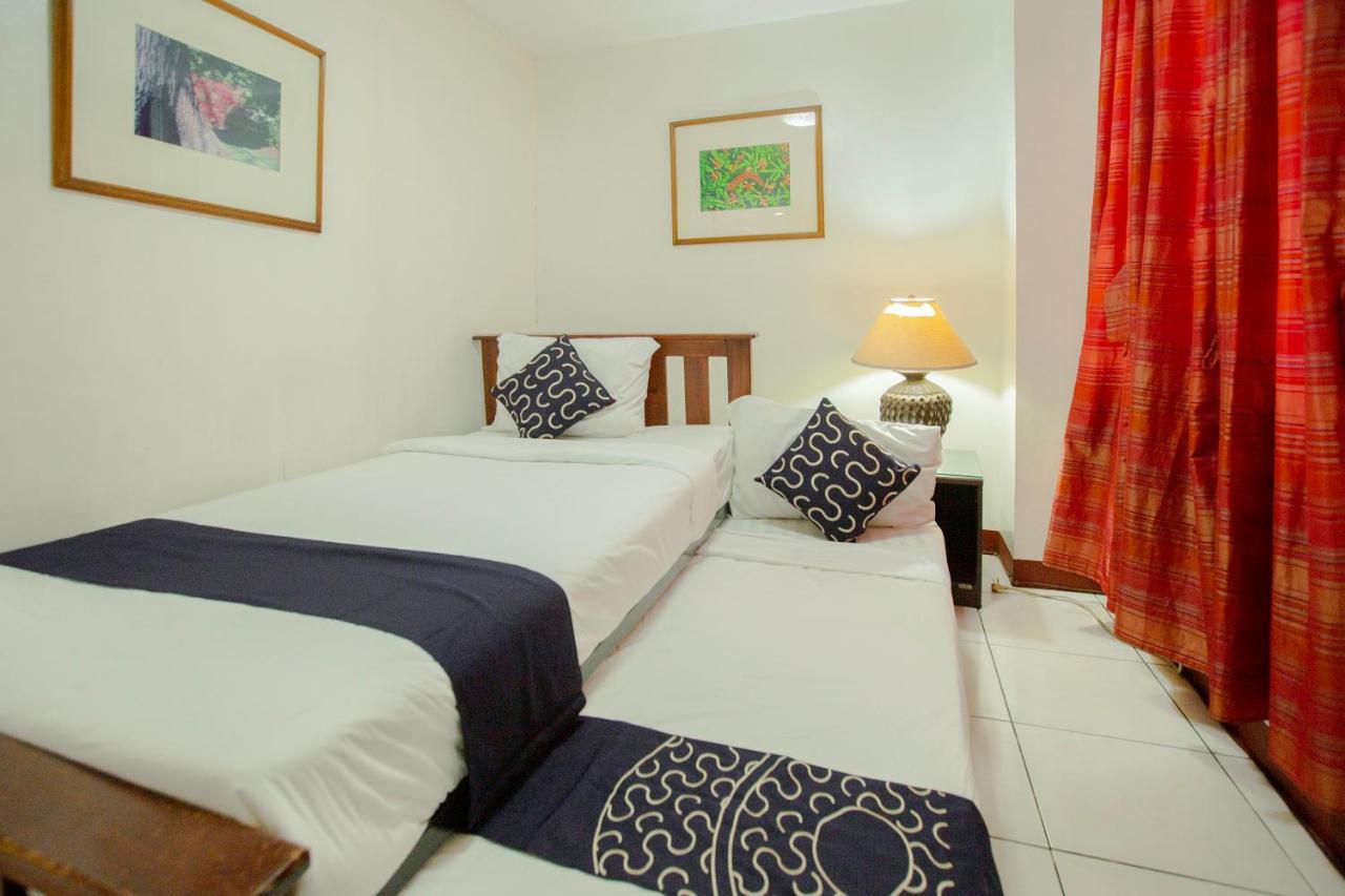 Newgrange Condotel Кесон-Сити Экстерьер фото