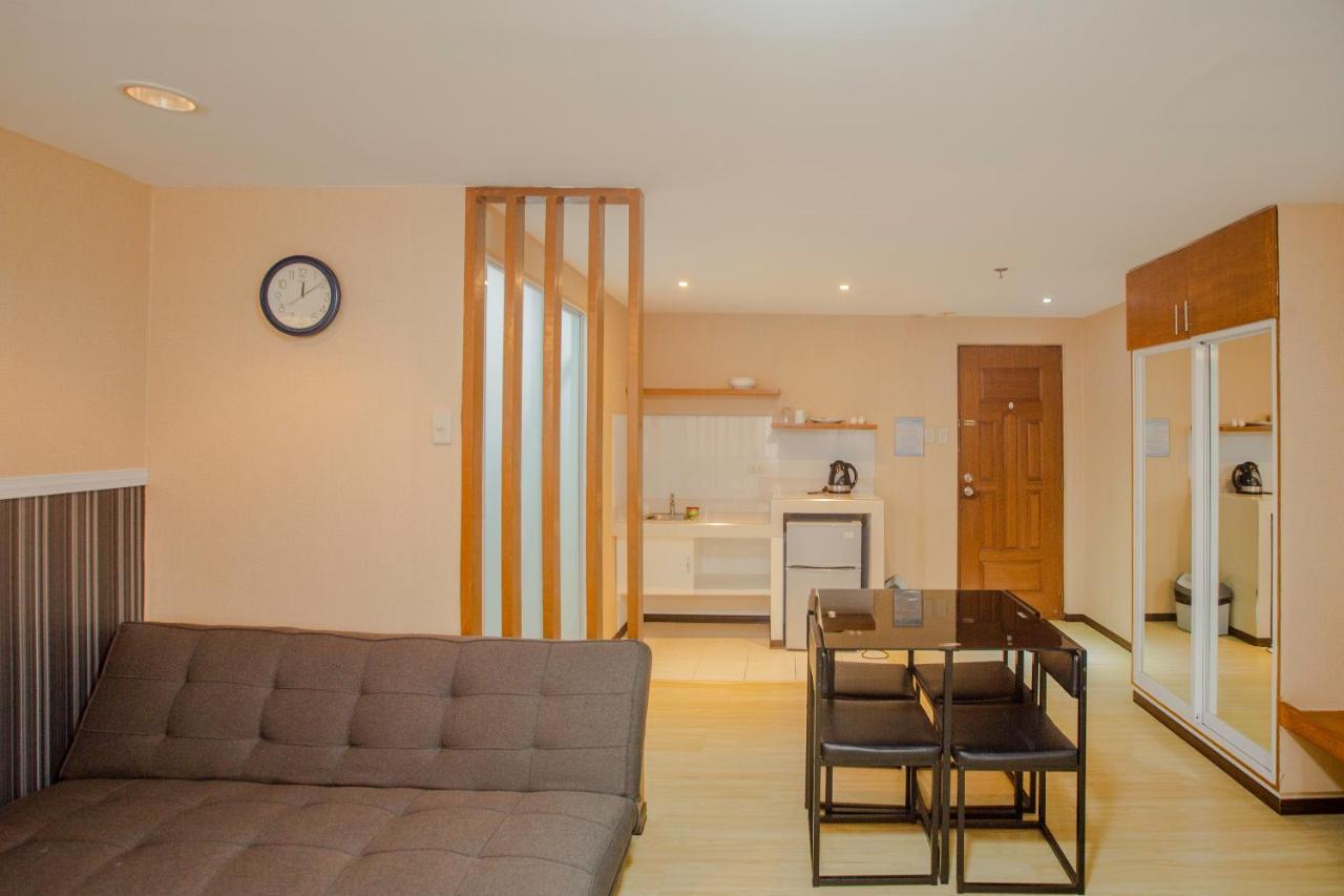 Newgrange Condotel Кесон-Сити Экстерьер фото