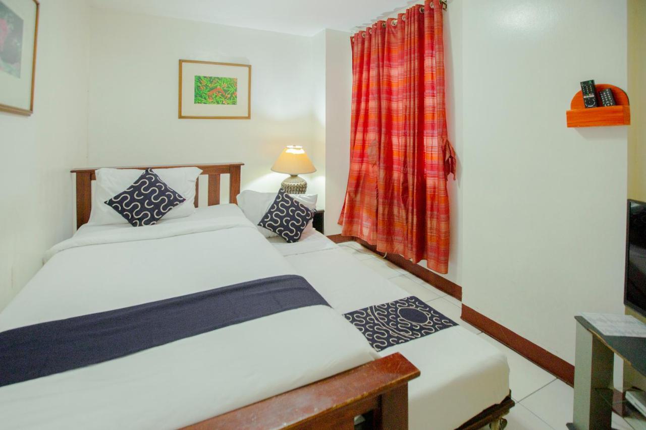 Newgrange Condotel Кесон-Сити Экстерьер фото